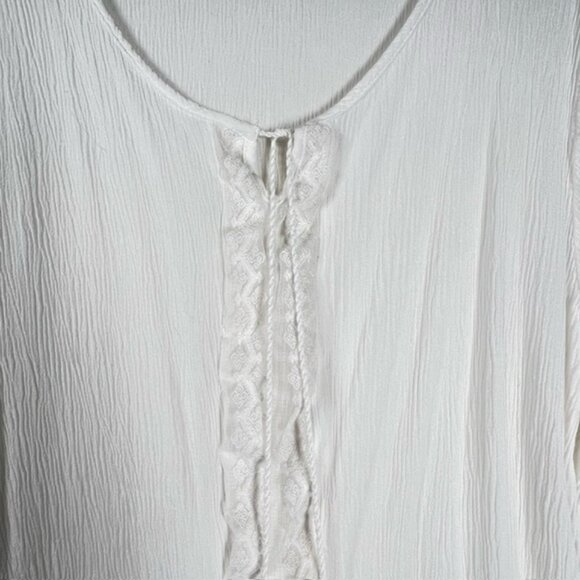 Carolyn Taylor Women’s Lace-detailed Blouse, 3/4 Bell Sleeves Plus Size 3X - Picture 4 of 7